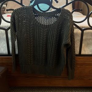 Dark green American eagle sweater size small!